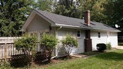 11040 Oxbow Dr., Roscoe, IL 61073