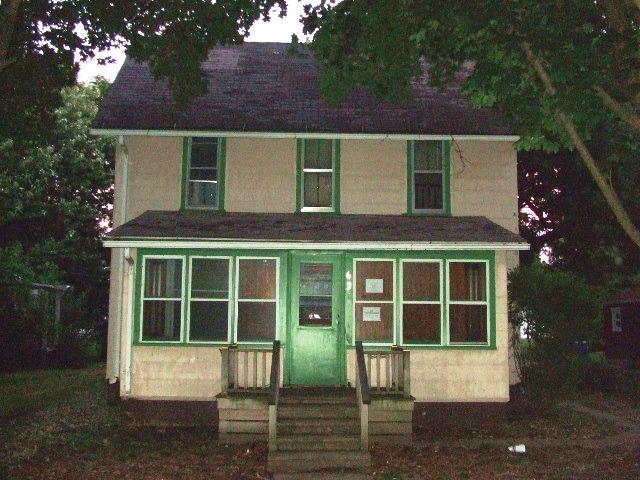 620 S 3rd St., Hoopeston, IL 60942