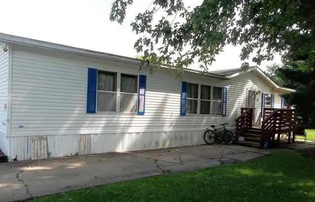 16 W Wasson Rd. #8, Amboy, IL 61310