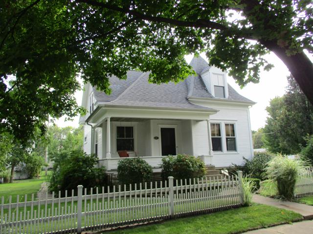401 E Main St., Granville, IL 61326