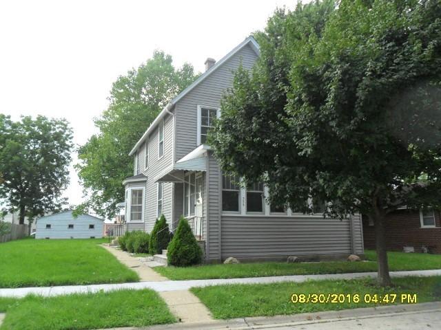 322 N Chestnut St., Addison, IL 60101