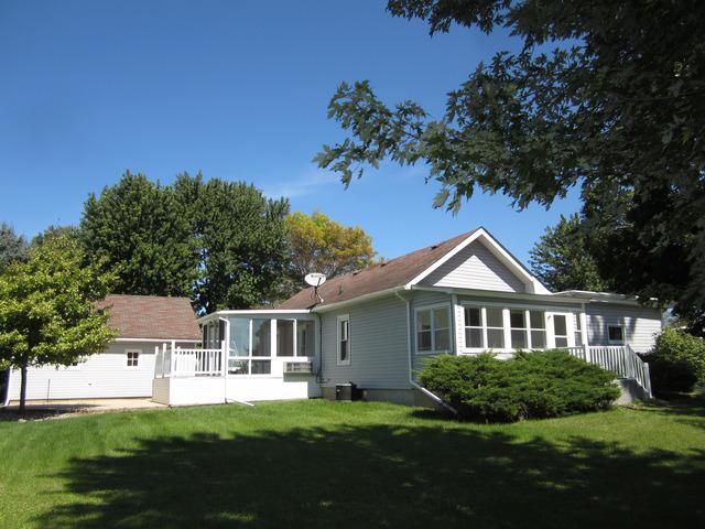 531 James St., Hinckley, IL 60520