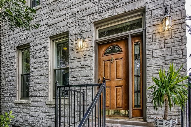 2247 W Shakespeare Ave., Chicago, IL 60647