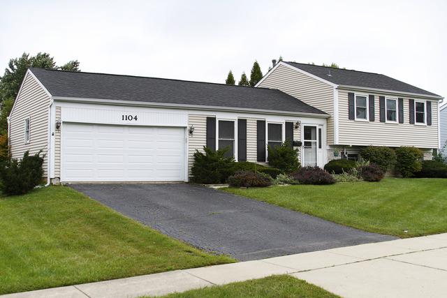 1104 Parker Dr., Schaumburg, IL 60194