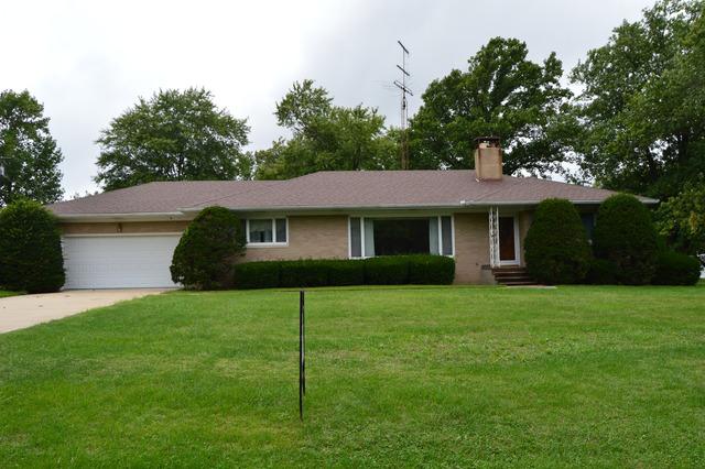403 Oak Dr., Roberts, IL 60962