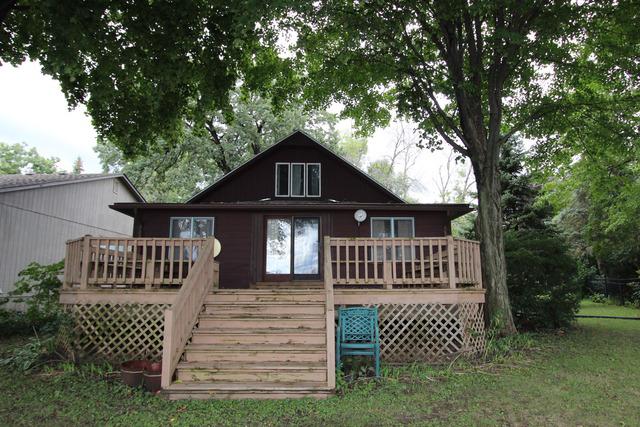 1167 N Shore Dr., Crystal Lake, IL 60014
