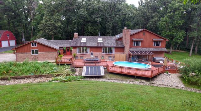 49W306 Hinckley Rd., Big Rock, IL 60511