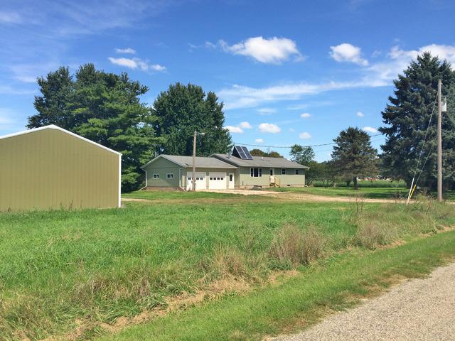 17829 1075 North Ave., Tiskilwa, IL 61368