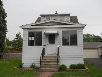 10521 S Kedzie Ave., Chicago, IL 60655