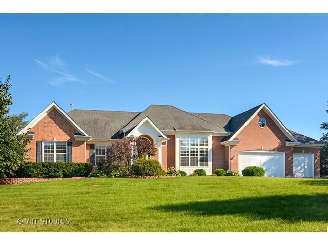 22 Deerfield Dr., Hawthorn Woods, IL 60047