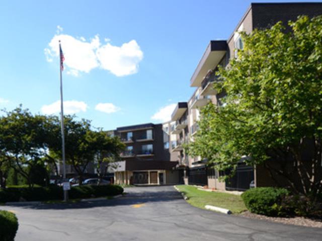 9820 S Pulaski Rd. #205, Oak Lawn, IL 60453