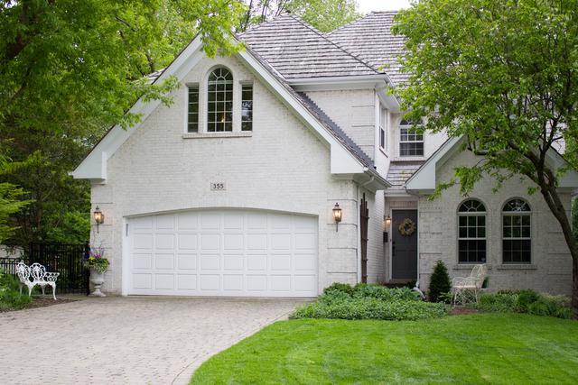 355 Ruby St., Clarendon Hills, IL 60514