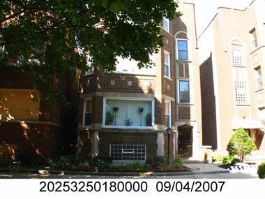 7816 S East End Ave., Chicago, IL 60649