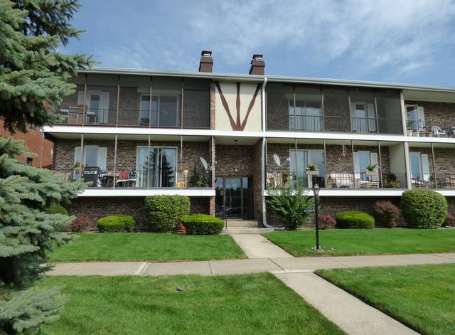 11323 S Roberts Rd. #D, Palos Hills, IL 60465