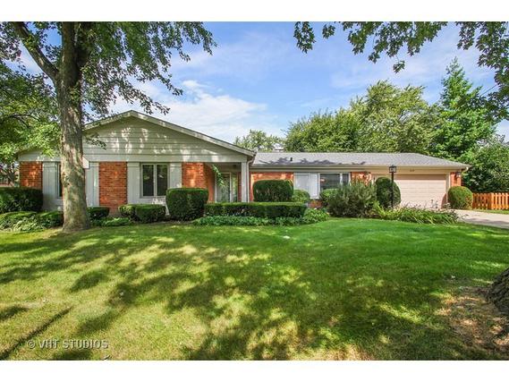 3154 Cherry Ln., Northbrook, IL 60062