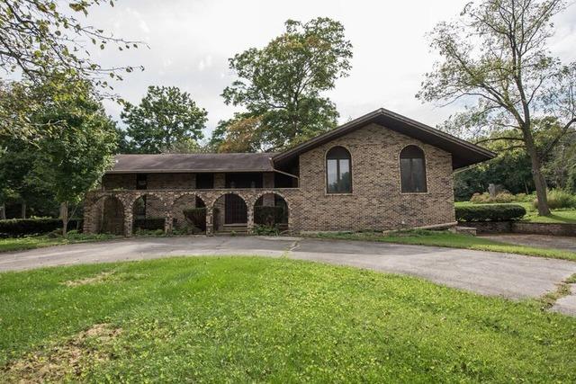 572 Aberdeen Rd., Frankfort, IL 60423