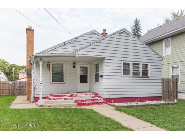 711 Lafayette St., Aurora, IL 60505