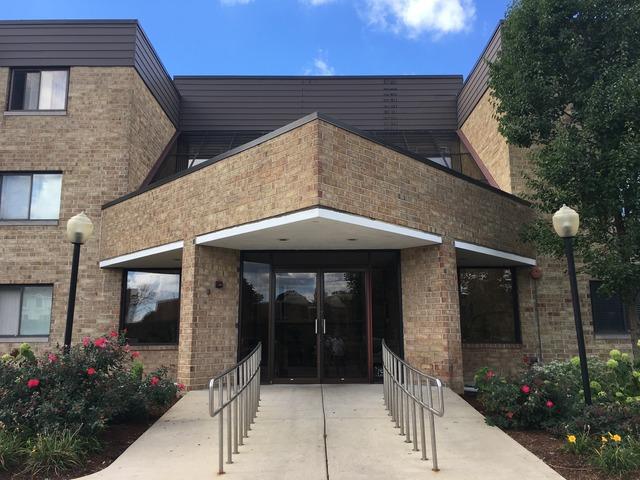 5550 Astor Ln. #319, Rolling Meadows, IL 60008