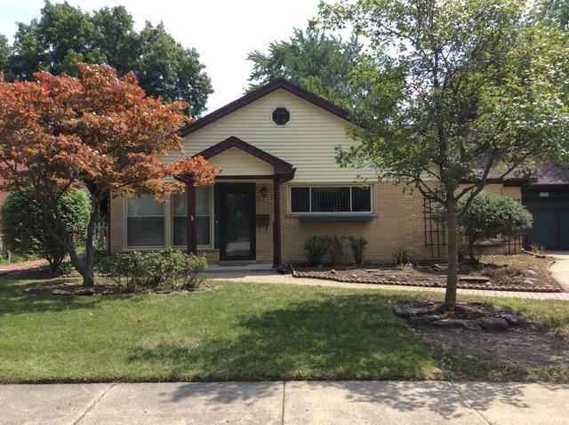 1703 N Mitchell Ave., Arlington Heights, IL 60004