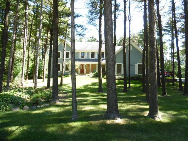 5606 Jay Dr., Crystal Lake, IL 60014