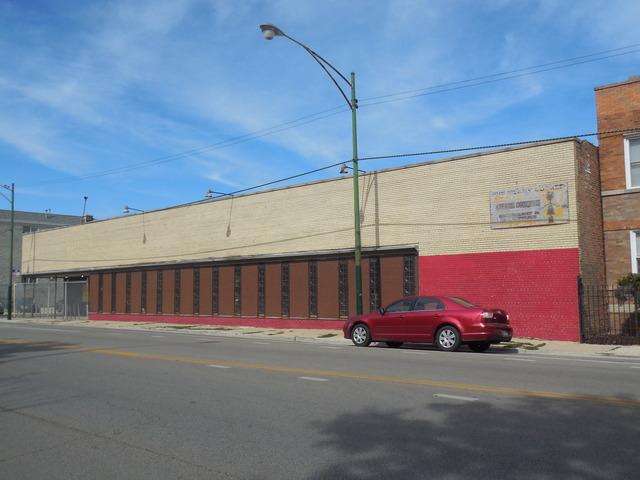 2829 N Clybourn Ave., Chicago, IL 60618