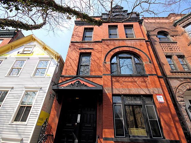 224 W St Paul Ave. #1, Chicago, IL 60614