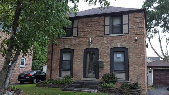 681 Rose Ave., Des Plaines, IL 60016
