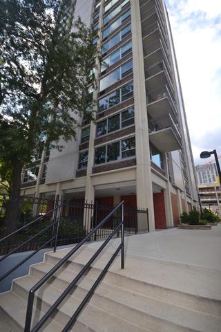 1255 N Sandburg Ter. #2011, Chicago, IL 60610
