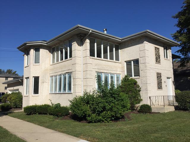 725 E Cossitt Ave., La Grange, IL 60525