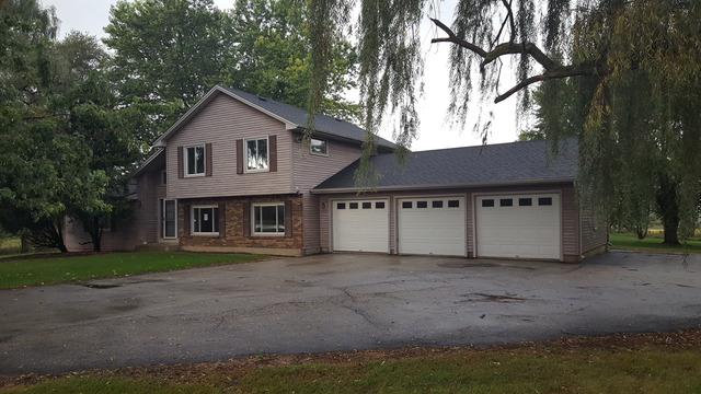 6520 Coachlight Rd., Crystal Lake, IL 60012