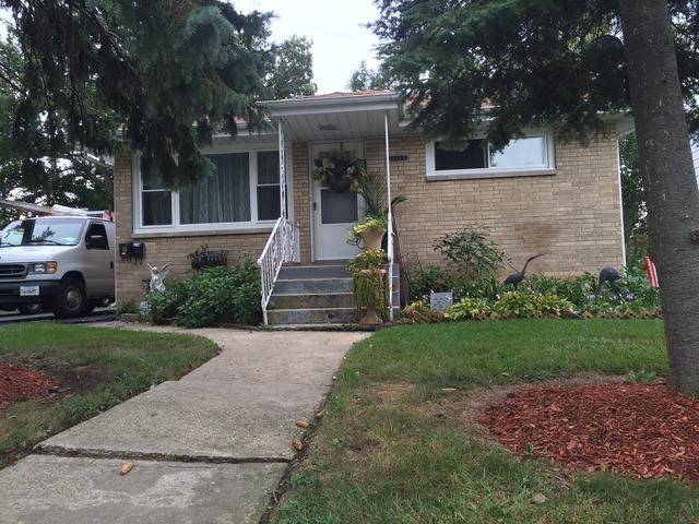 2103 9th Pkwy., Waukegan, IL 60085