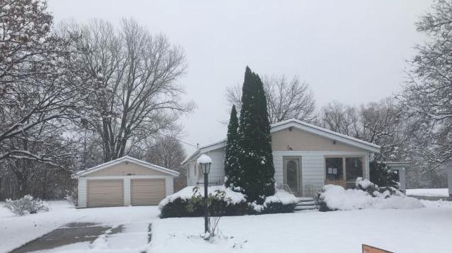 1711 Gary Ave., Aurora, IL 60505