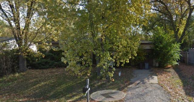 2710 Sterling Dr., Mchenry, IL 60050