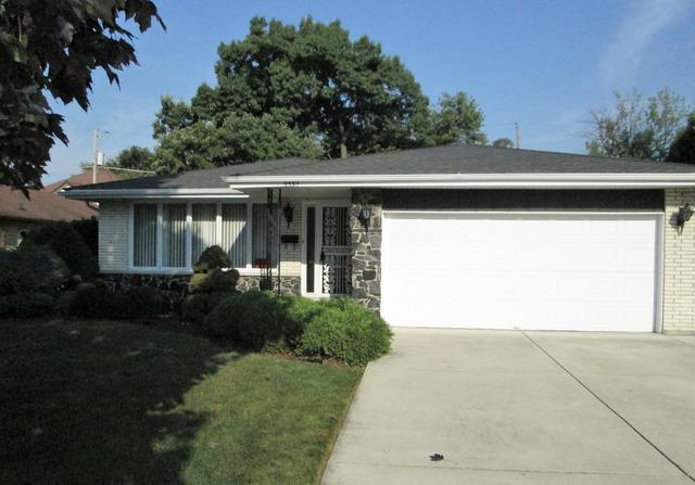 9530 W Shore Dr., Oak Lawn, IL 60453