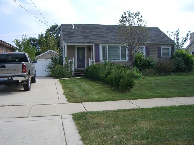 8019 Lamon Ave., Burbank, IL 60459