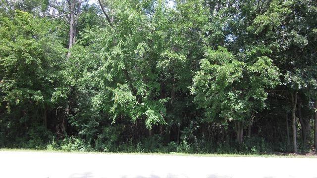103 Burr Oak Dr., Crystal Lake, IL 60014