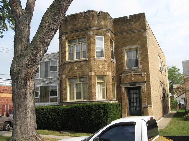 8739 St Louis Ave., Skokie, IL 60076
