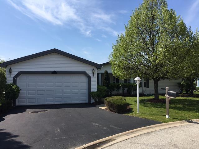 1 Devonshire Ct., Grayslake, IL 60030