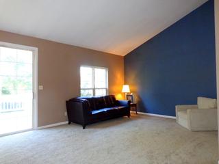 3708 Geneva Pl., McHenry, IL 60050