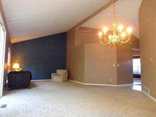 3708 Geneva Pl., McHenry, IL 60050