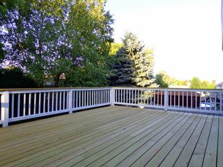 3708 Geneva Pl., McHenry, IL 60050