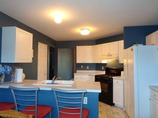 3708 Geneva Pl., McHenry, IL 60050