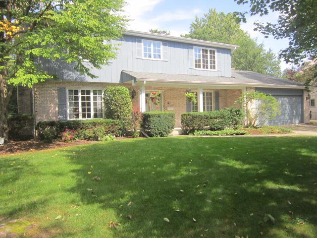 123 W North St., Hinsdale, IL 60521