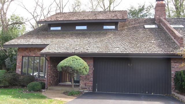30 E Lucas Dr. #A, Palos Hills, IL 60465