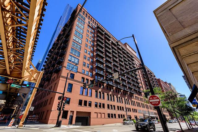 165 N Canal St. #704, Chicago, IL 60606