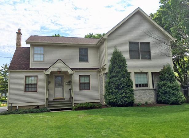 615 N Prairie Ave., Mundelein, IL 60060