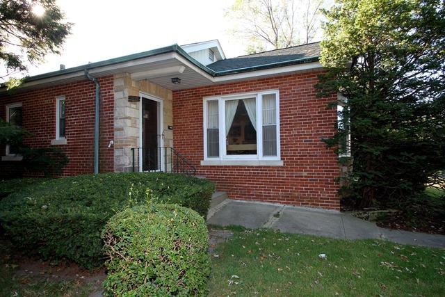 9849 S Claremont Ave., Chicago, IL 60643