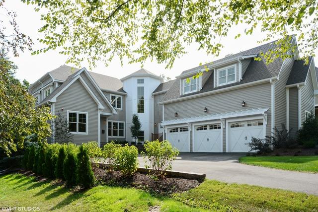 617 S Summit St., Barrington, IL 60010