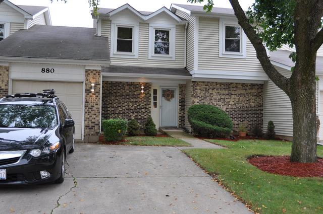 880 Longboat Ln., Schaumburg, IL 60194