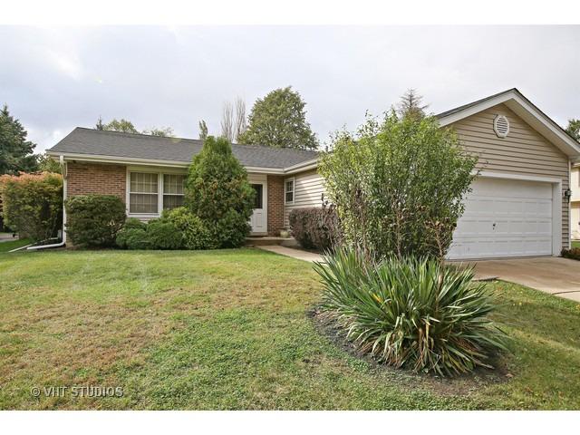 1002 Longford Dr., Westmont, IL 60559